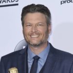 x72986553_FILEIn-this-May-21-2017-file-photo-Blake-Shelton-poses-in-the-press-room-with-the-award.jpg.pagespeed.ic.Ytohx-X1mZ